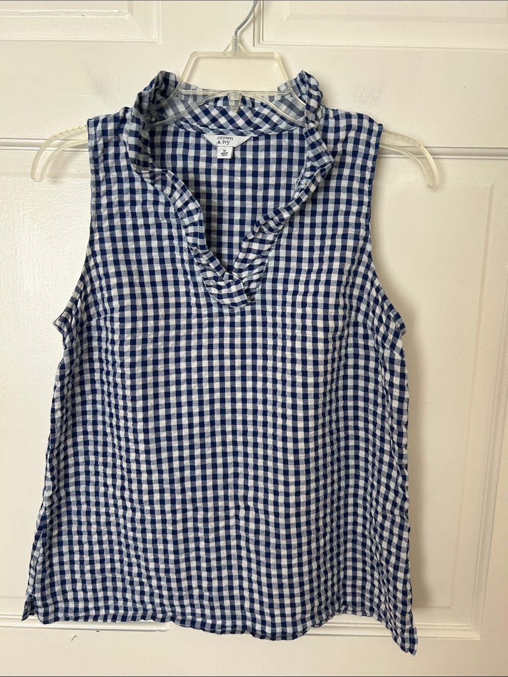 crown & ivy Blue and White Gingham Sleeveless Ruffle V-Neck Top - M